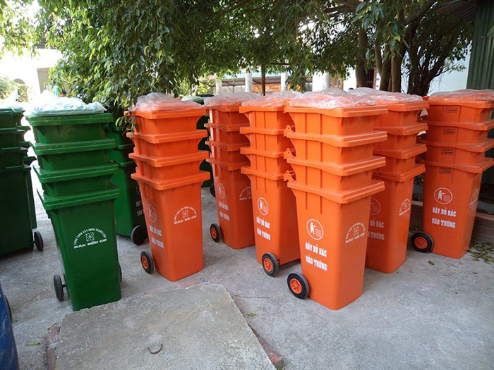 Thùng rác composite 120 lít Thùng rác composite 120 lít