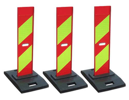 Cọc giao thông dạng tấm đứng Paloca