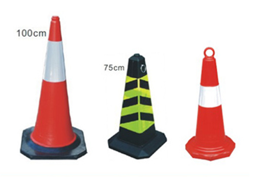 cọc giao thông PE cọc giao thông PE