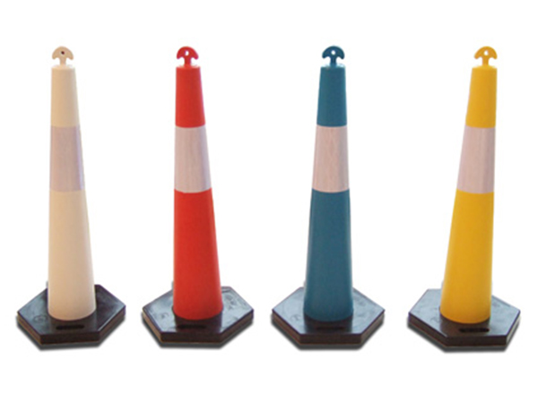 Cọc giao thông xếp chồng Cọc giao thông xếp chồng