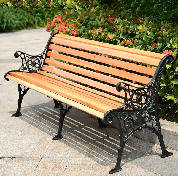 Ghế công viên gang đúc liên kết ngồi nan gỗ Ghế công viên gang đúc liên kết ngồi nan gỗ thanh lịch