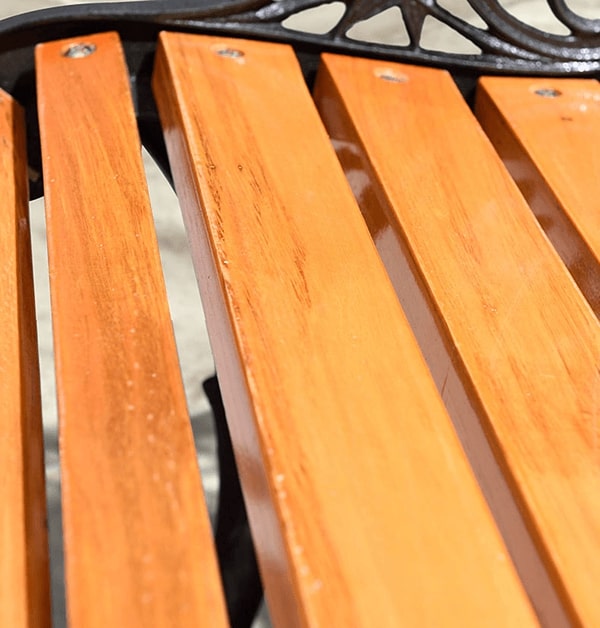 Nan ghế gỗ thịt không cong vênh, nứt nẻ, ẩm mốc do thời tiết