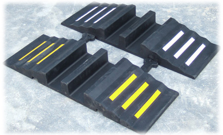 gờ bảo vệ đường ống