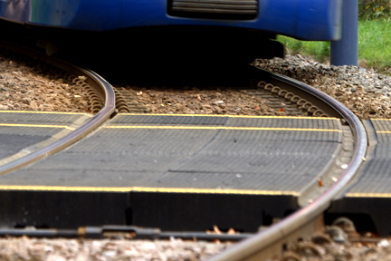 tấm lót dành cho đường ray