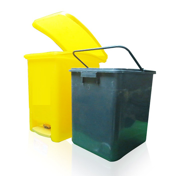 Thùng rác nhựa 20L