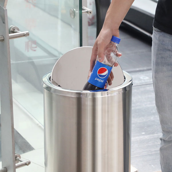 Nắp bập bênh thông minh, tiện dụng