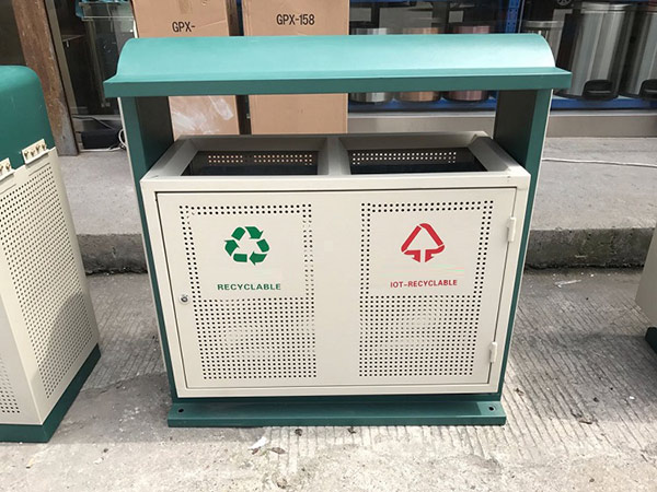 Hình ảnh thật thùng phân loại rác thải 2 ngăn