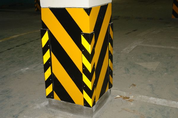 Thanh ốp góc cột phản quang dài 1m2 - hình 2