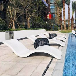 Ghế hồ bơi nhựa composite màu trắng