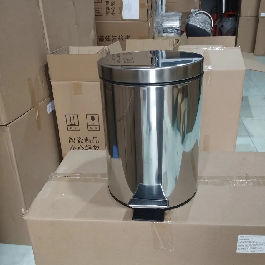 Thùng rác tròn đạp chân 12L