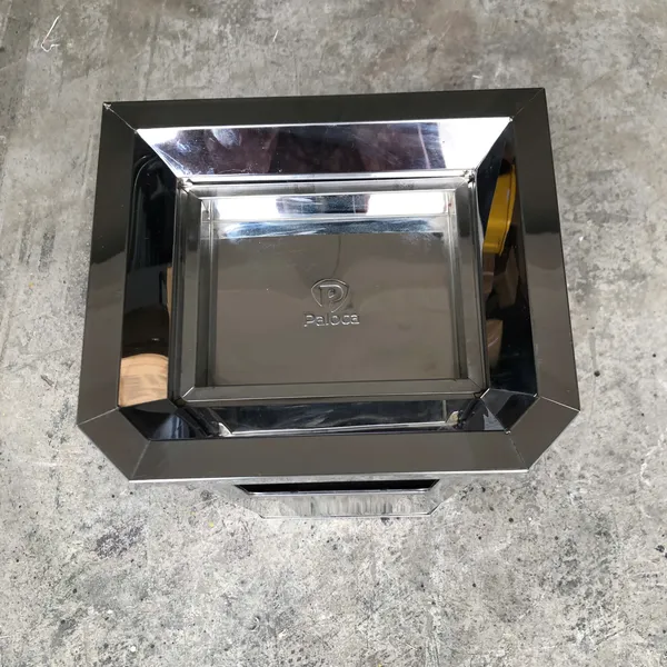 Ảnh thực tế của thùng rác chữ nhật bằng inox