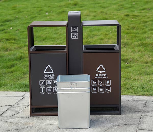 Liên hệ Hành Tinh Xanh để đặt mua thùng rác sớm