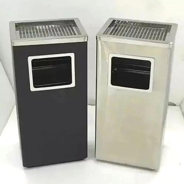 Có sẵn 2 loại thùng rác inox gạt tàn và thùng rác thép sơn tĩnh điện có gạt tàn