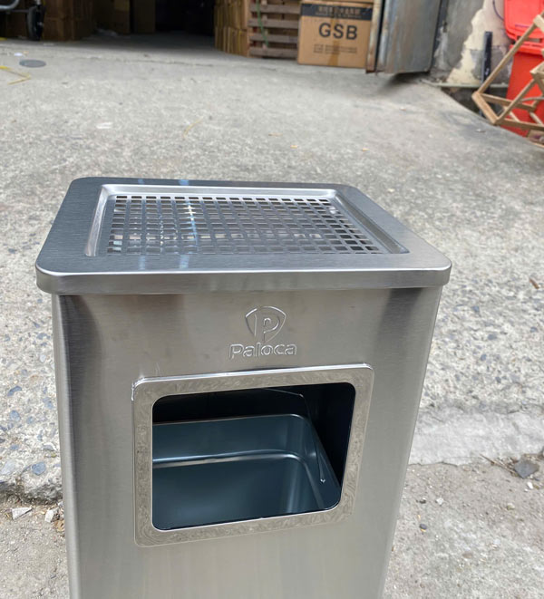 Thùng rác inox hình chữ nhật có gạt tàn