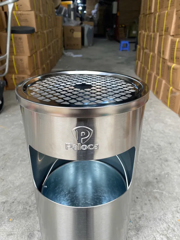 Thùng đựng rác inox có gạt tàn tròn