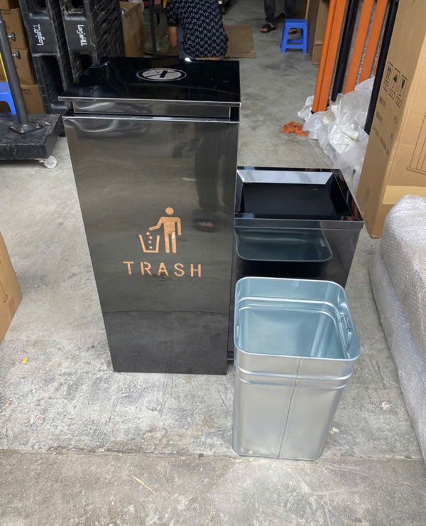Thùng rác sảnh khách sạn không gạt tàn