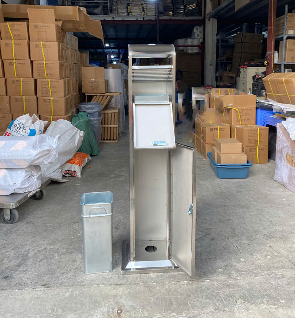 Hình ảnh thực tế trụ gạt tàn thuốc công cộng