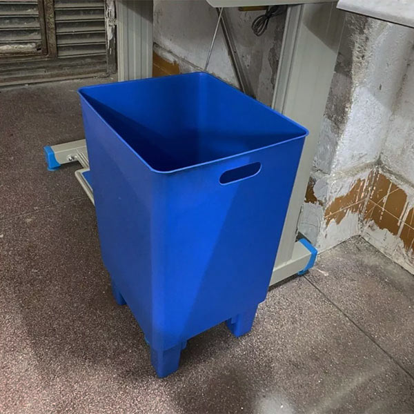 Thùng đựng rác vải vụn cho máy may