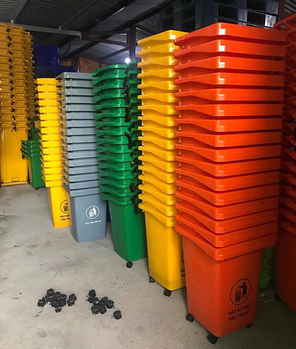 Kho bán thùng rác nhựa HDPE 60l