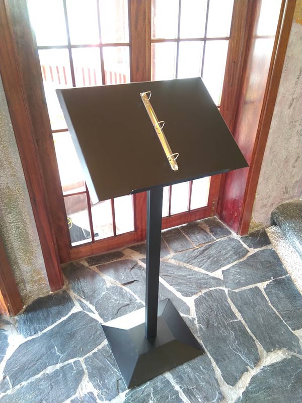 Ảnh chụp thật bảng menu tại kho