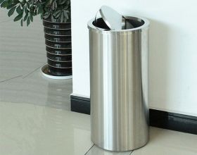 Nguyên lý hoạt động và cấu tạo thùng rác inox nắp lật