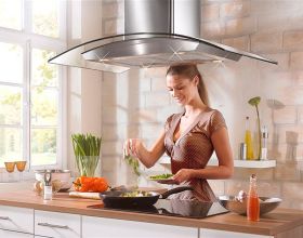 Làm sao để nhà bếp không bị ám mùi?