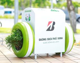 Thùng rác thông minh xuất hiện ở Đà Nẵng gây ấn tượng mạnh với du khách