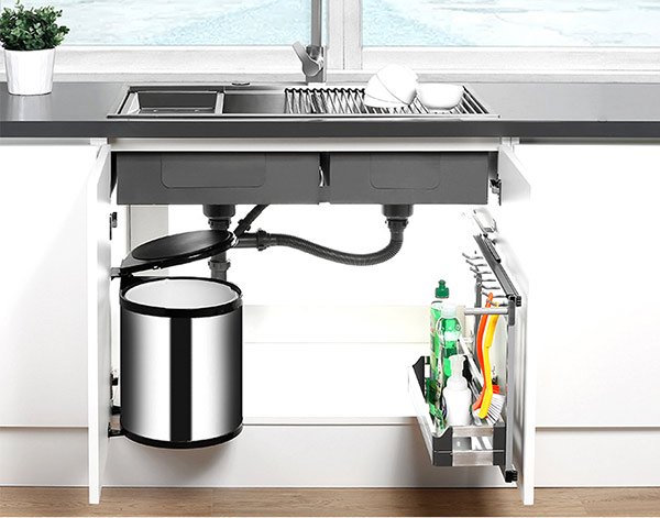 Các gia đình có nên sử dụng thùng rác âm tủ bếp không?