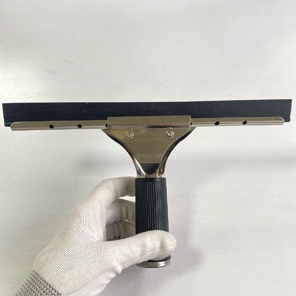 Hình ảnh thực tế cây gạt kính 35cm