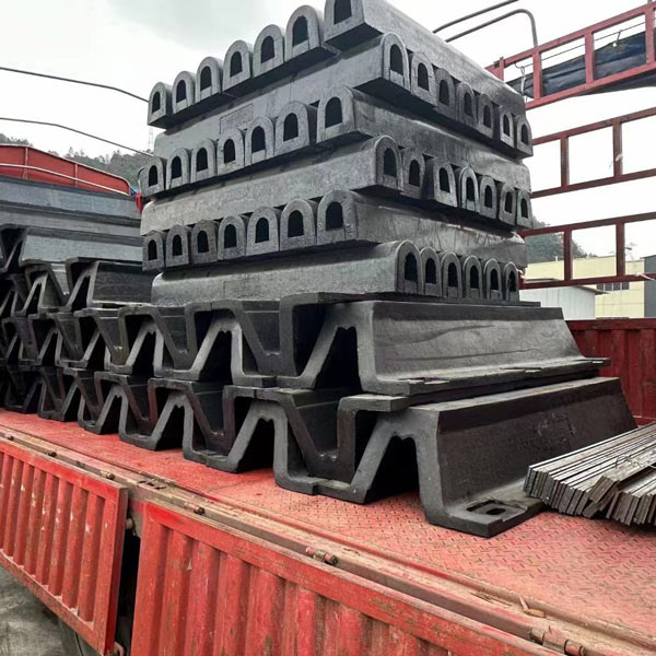 Cao su chống va đập hình chữ D - hình 4