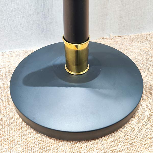 Cột chắn inox sơn đen dây trùng - hình 3