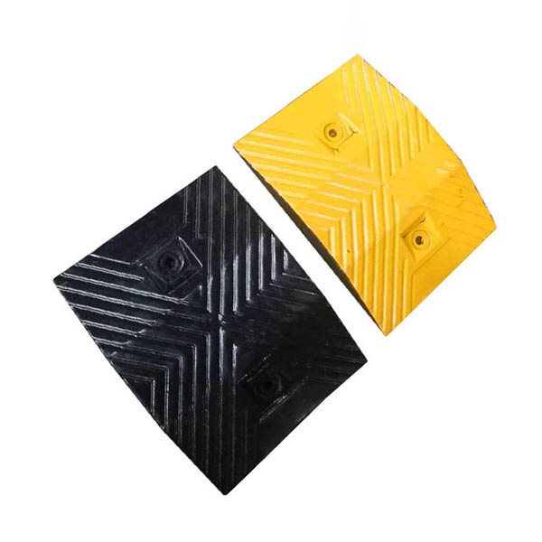 Gờ giảm tốc độ xe ô tô xe máy - hình 6