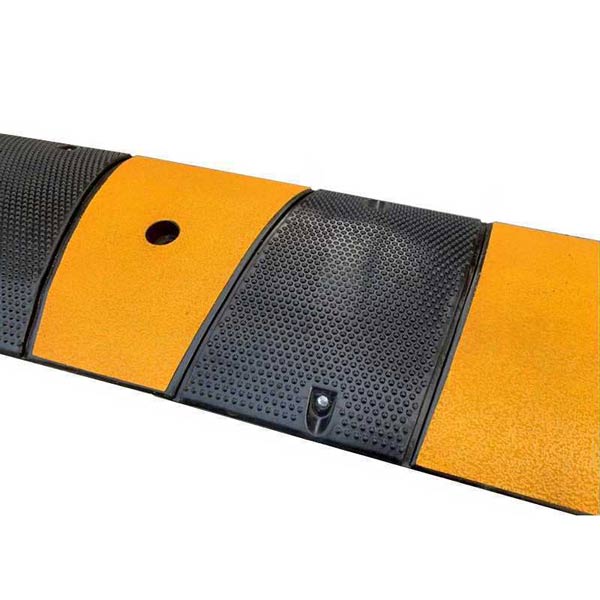 Gờ giảm tốc trên đường 100cm - hình 3