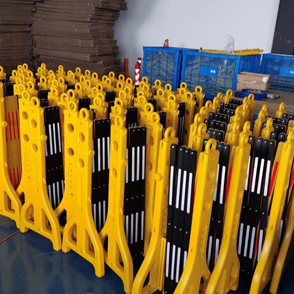 Rào chắn đường xếp gọn - hình 3