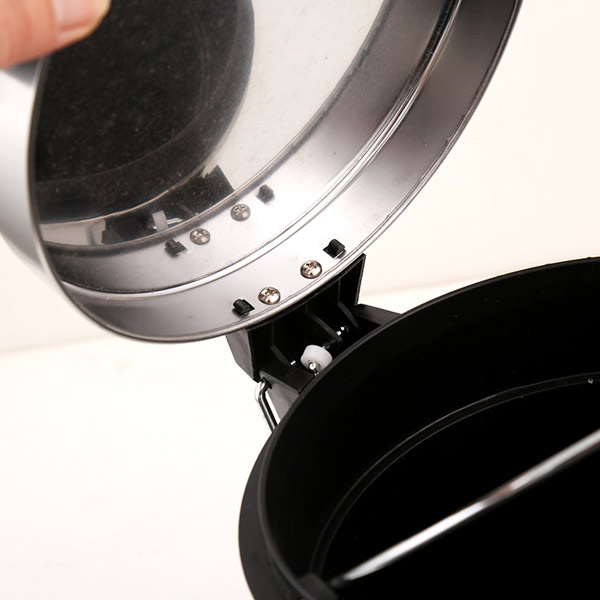 Thùng rác inox 304 đạp chân tròn 5L - hình 4
