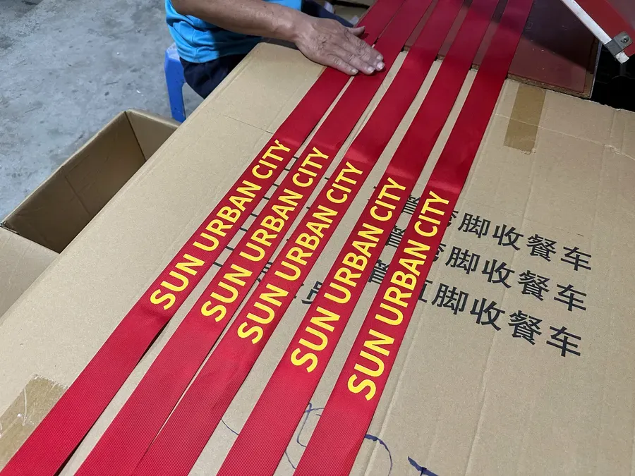 In dây cột chắn phân làn