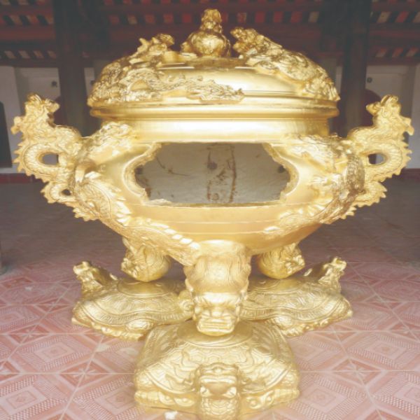 Hình ảnh thực tế đỉnh hóa vàng Thập Long tranh Châu đế Quy