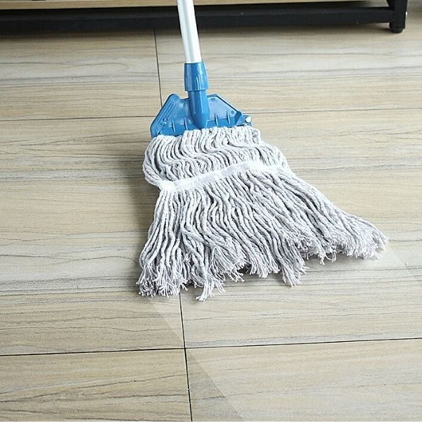 Hình ảnh thực tế cây lau sàn ướt Standard