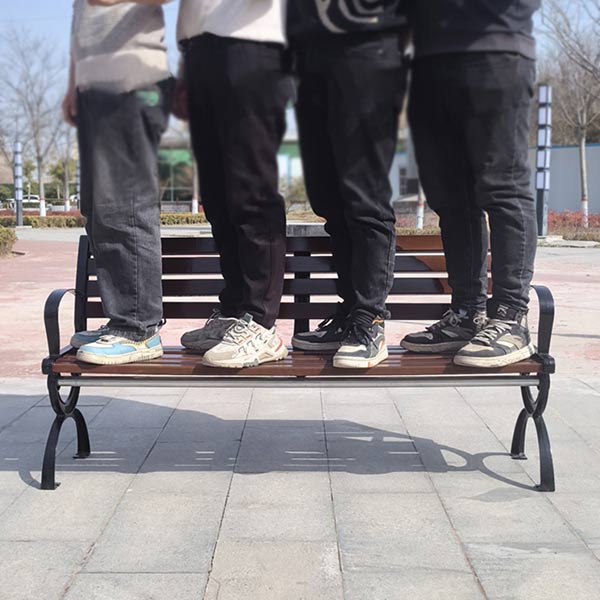 Ghế gỗ nhựa công viên chịu lực tốt