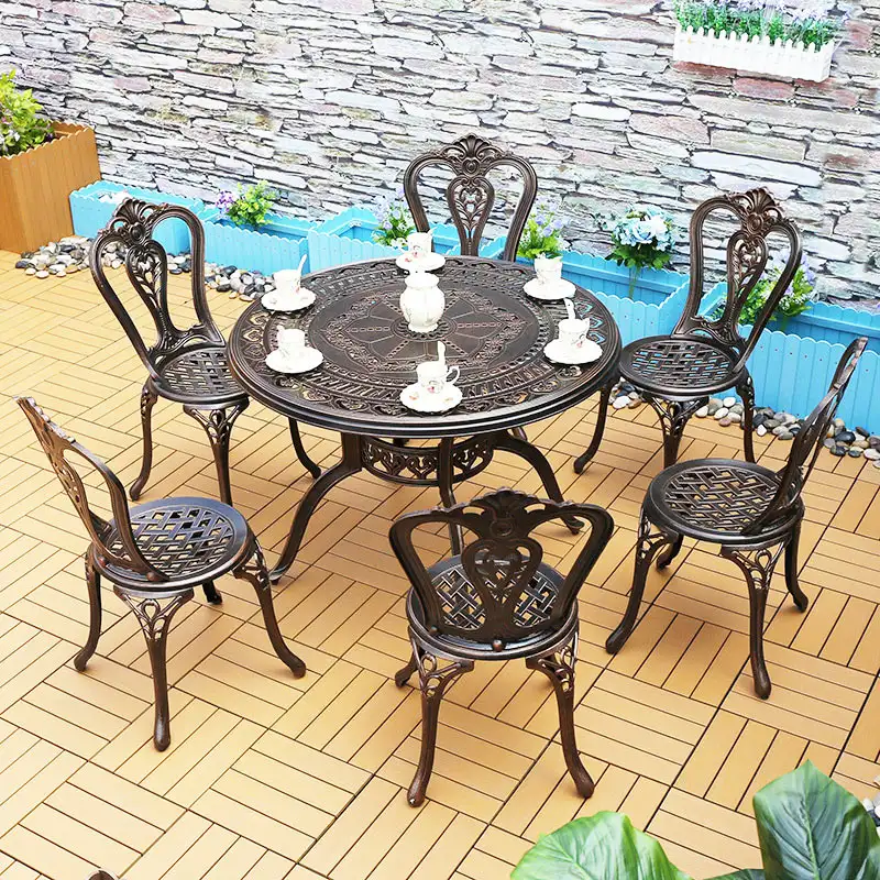 Mua trọn bộ bàn ghế nhôm đúc họa tiết vương miện