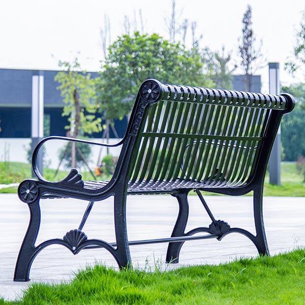 Ghế công viên bằng sắt