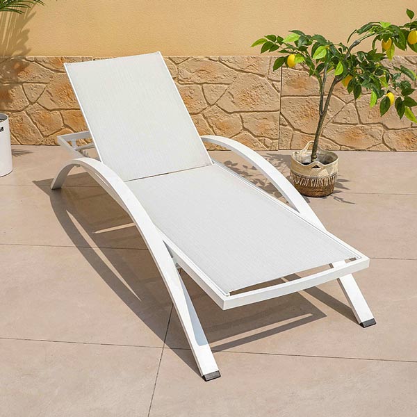 Mẫu ghế hồ bơi khung hợp kim nhôm, vải lưới teslin đẹp, bền