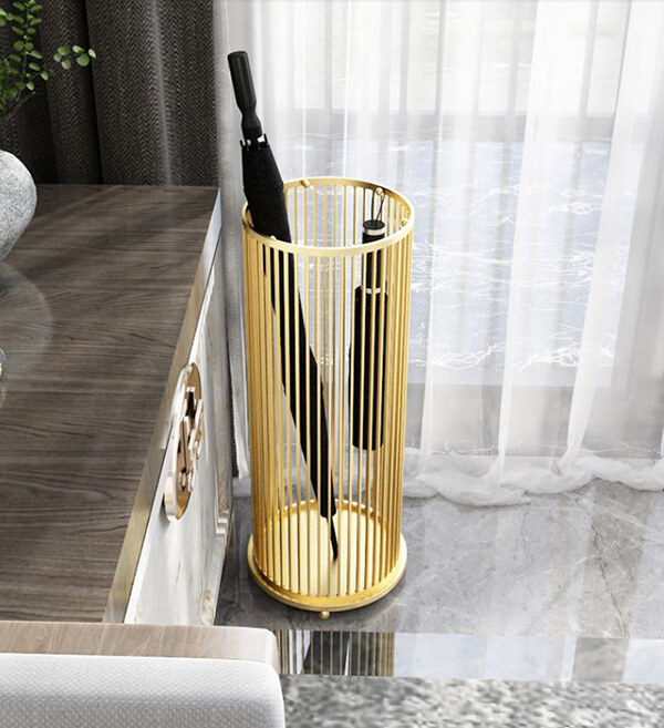 Chất liệu inox mạ vàng bao sang cho mẫu sọt đựng ô