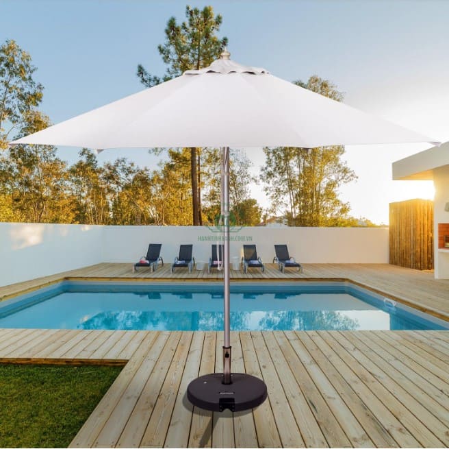 Mẫu ô chính tâm cao cấp dành riêng cho hồ bơi tại Hưng Yên