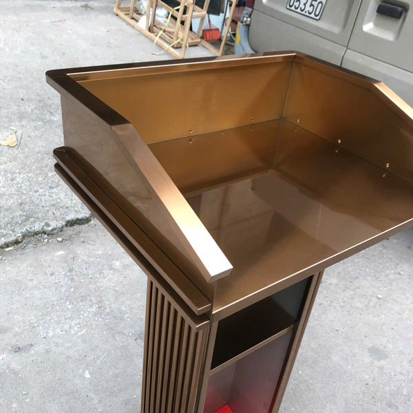 Lắp ráp và bàn giao bục đứng phát biểu cho khách