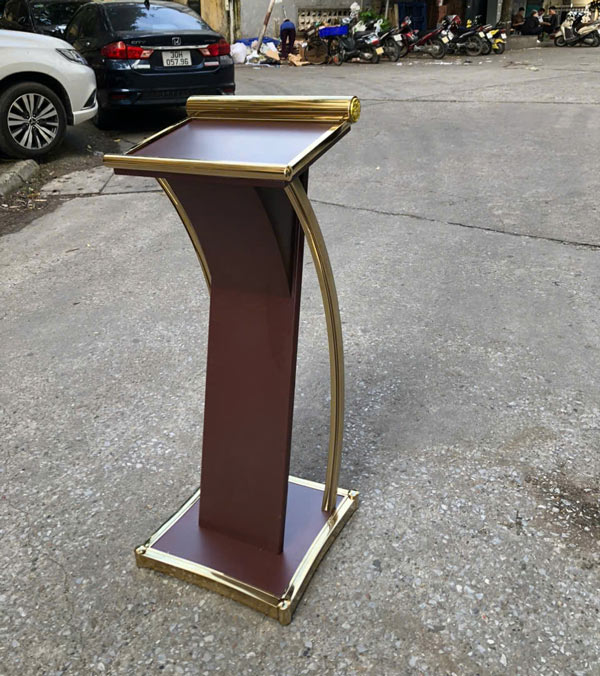 Hình ảnh thực tế của bục đứng phát biểu