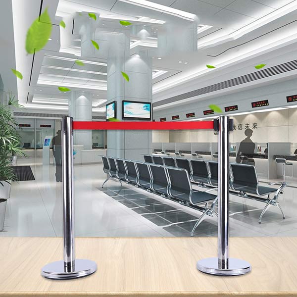 Cột chắn inox dây căng kéo phân làn hữu ích