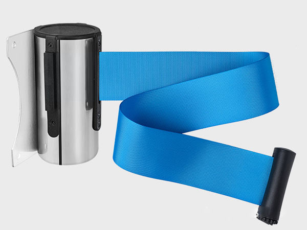 Đầu cột chắn gắn tường màu xanh