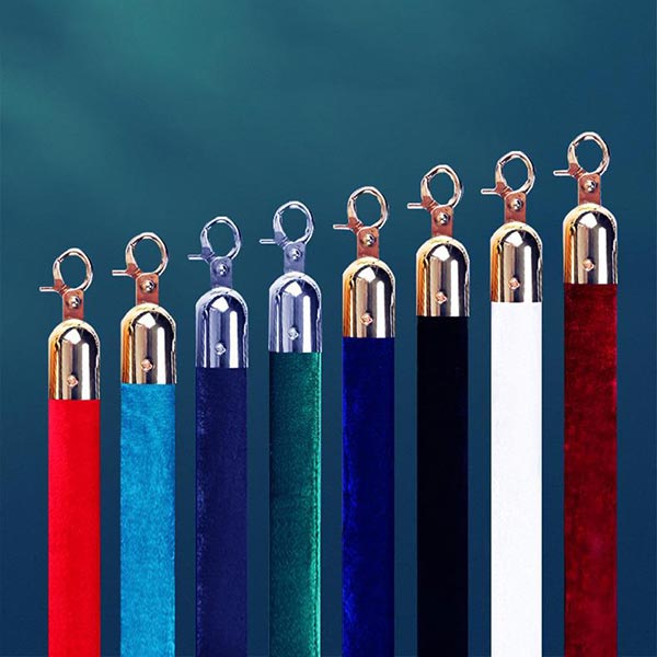 Hành Tinh Xanh sở hữu nhiều mẫu dây nhung cột chắn đa sắc màu