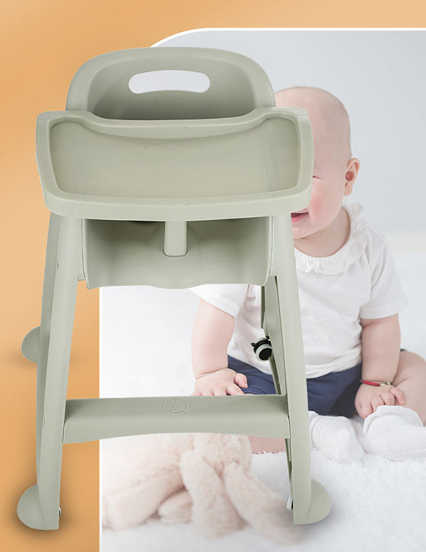 Ghế trẻ em nhà hàng là thiết bị cần thiết, quan trọng